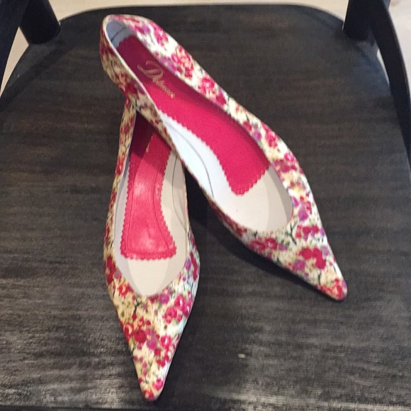 Delman floral flats - Picture 2 of 4
